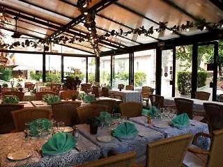 Logis Le Relais Imperial Hotell 2*