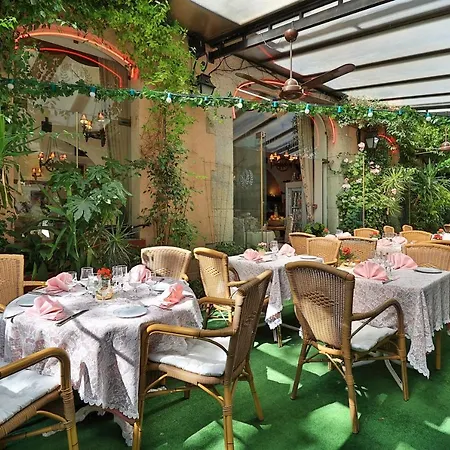 Logis Le Relais Imperial 2*