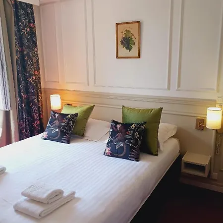 Hotel Logis Le Relais Imperial 2*