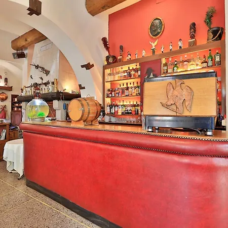 Hotel Logis Le Relais Imperial Saint-Vallier-de-Thiey